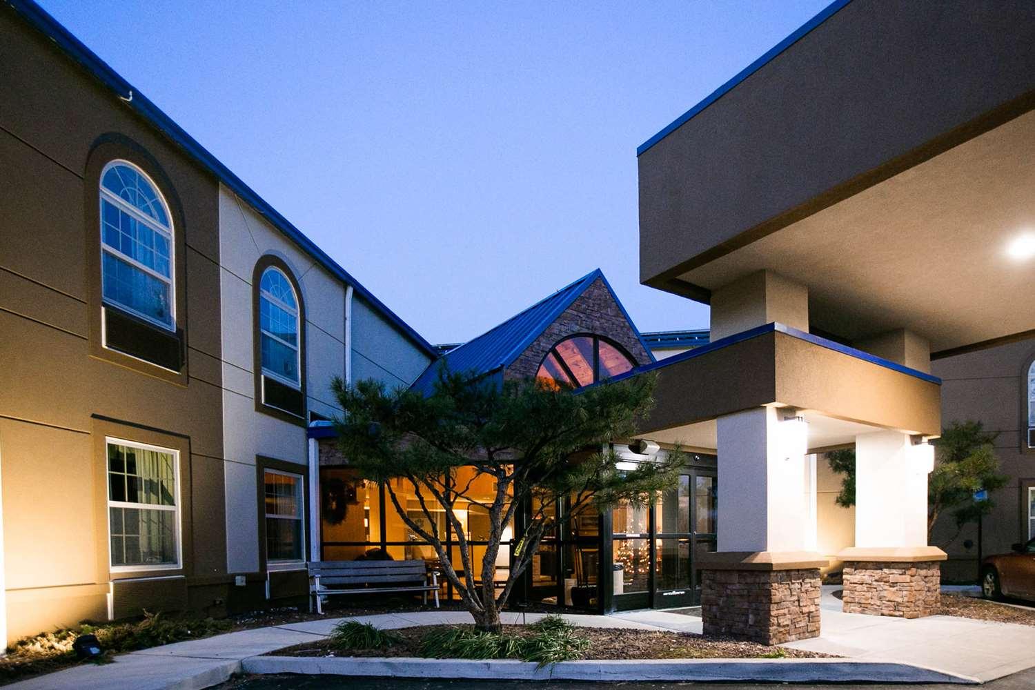 Surestay Plus Hotel By Best Western Elizabethtown Hershey Zewnętrze zdjęcie
